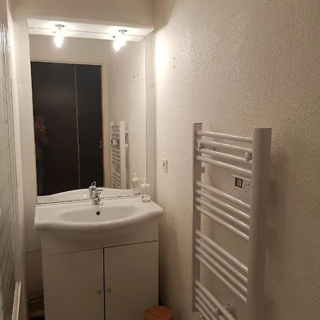Apartment T2 Avec Balcon Plein Sud